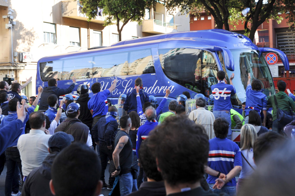 la volata finale del campionato della Sampdoria pullman Venezia club