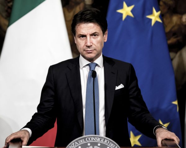 Decreto Governo Porte Chiuse