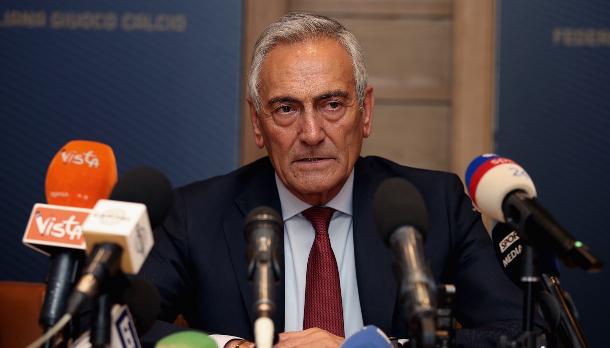 Figc Serie A Taglio Stipendi