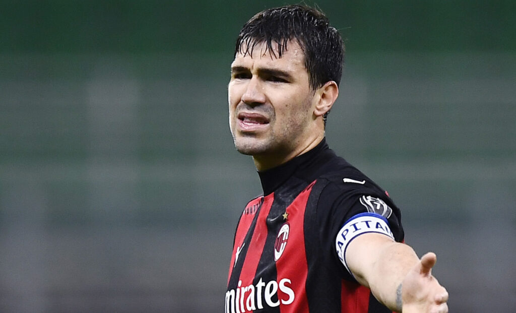 Calciomercato Milan, Maldini deve trattare ancora con Raiola: Romagnoli rinnova?