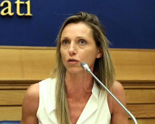 Valentina-vezzali Stadi 100%