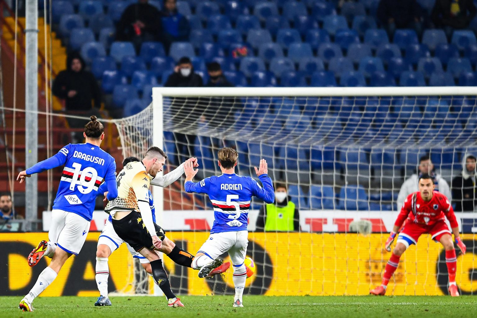 sampdoria venezia reazioni social