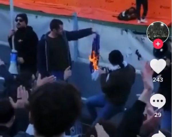 Spezia Sampdoria Sciarpa Bruciata Curva Ferrovia