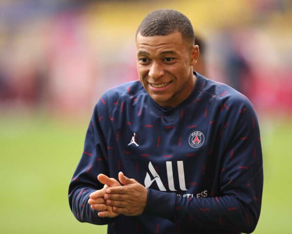 PSG Mbappè Serate