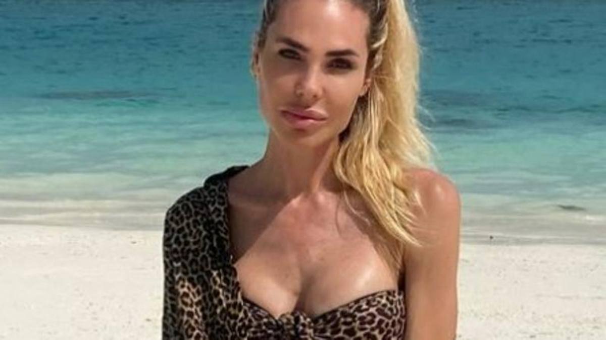Ilary Blasi Bastian Thailandia