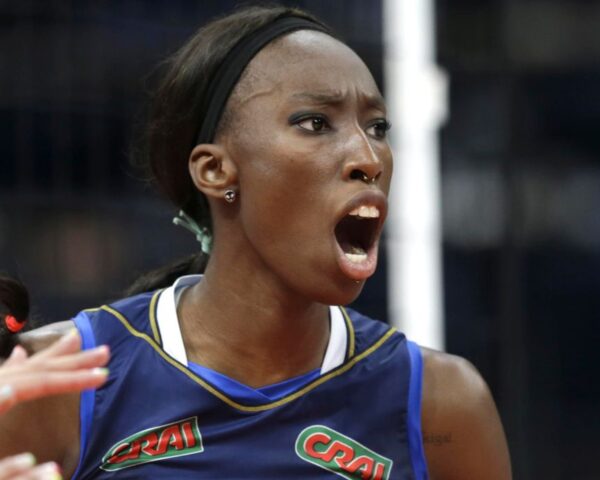 Volley Paola Egonu Amore