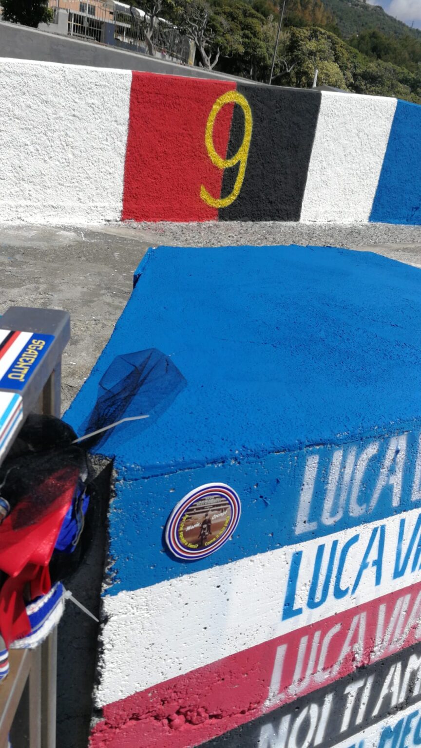 Sampdoria Molo poesia Luca Vialli
