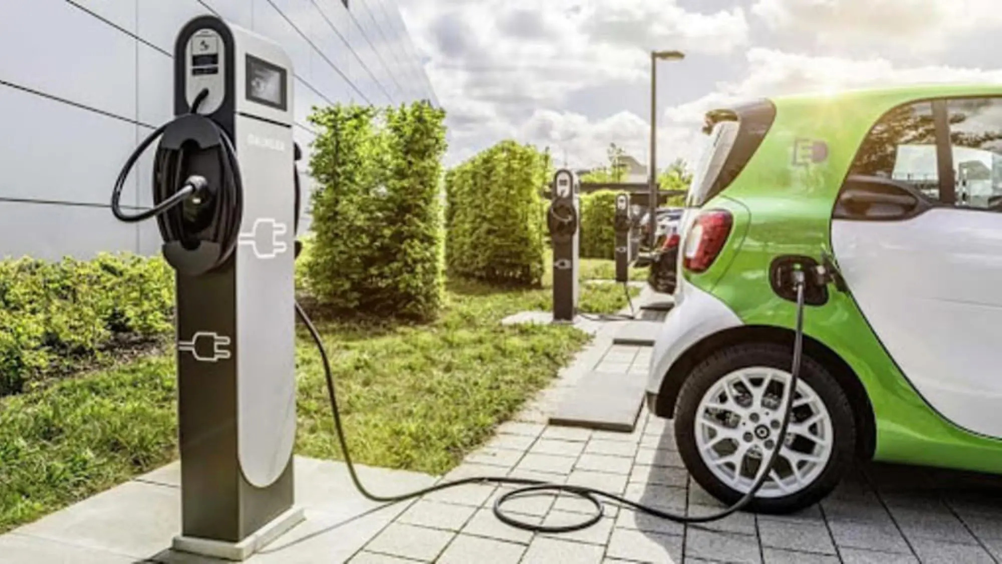 Stazioni Ricarica Veicoli Elettrici