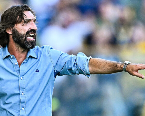 Como Sampdoria Schwoch Coda Catanzaro Probabile Formazione Centrocampo Pirlo