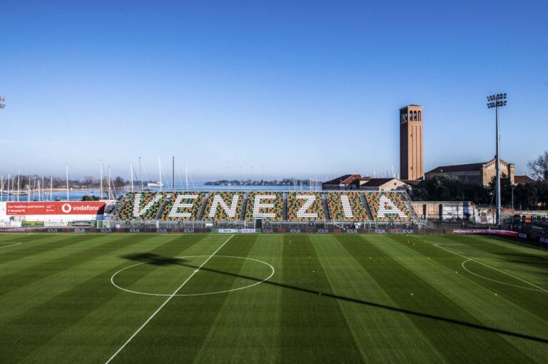 Calciomercato, il Venezia pesca dagli svincolati: nuovo calciatore ingaggiato prima della sfida con la Sampdoria