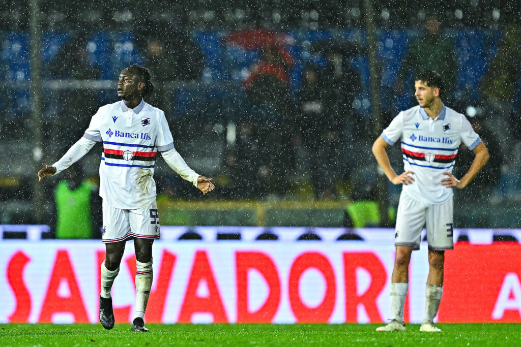 sampdoria crollo infortuni espulsioni pisa