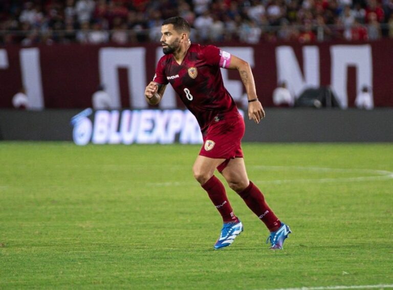 SOCIAL – Ex Sampdoria, Tomas Rincon guida il Santos prima della gara. Il post Sampdoria Rincon Santos