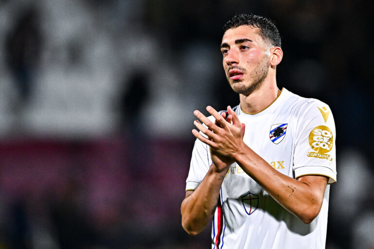 Verso Spezia-Sampdoria, da Riccio a Ferrari: chi recupera per il “Picco”? La risposta di Angelo Gregucci sampdoria spezia semplici difesa riccio