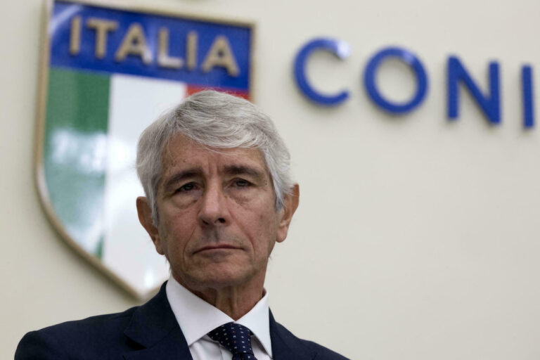 Abodi figlio pirateria