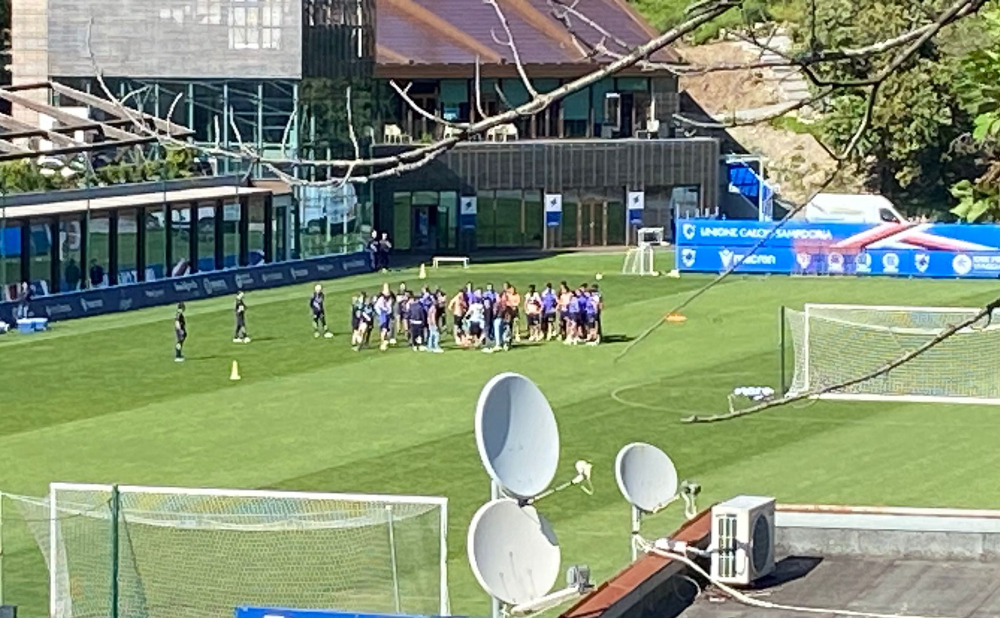 Retrocessione Sampdoria tifosi Bogliasco