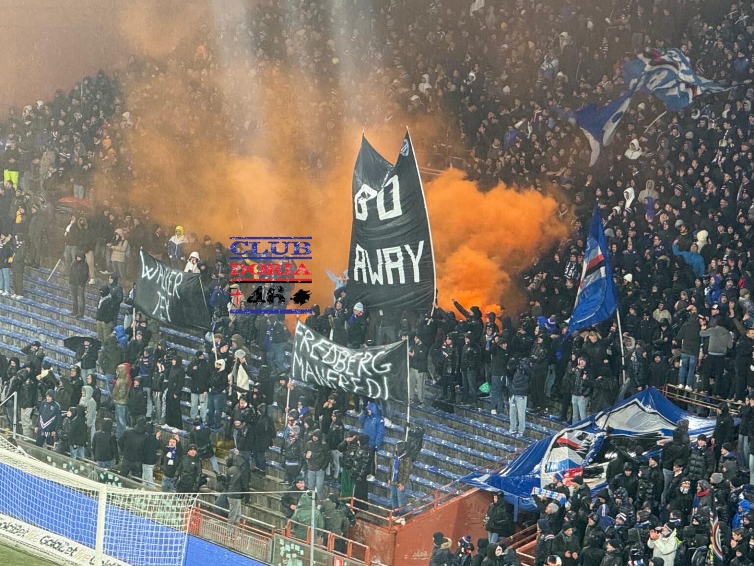 Sampdoria-Juve Stabia, nuovo messaggio de La Sud alla società: ecco gli striscioni TUTTE LE FOTO