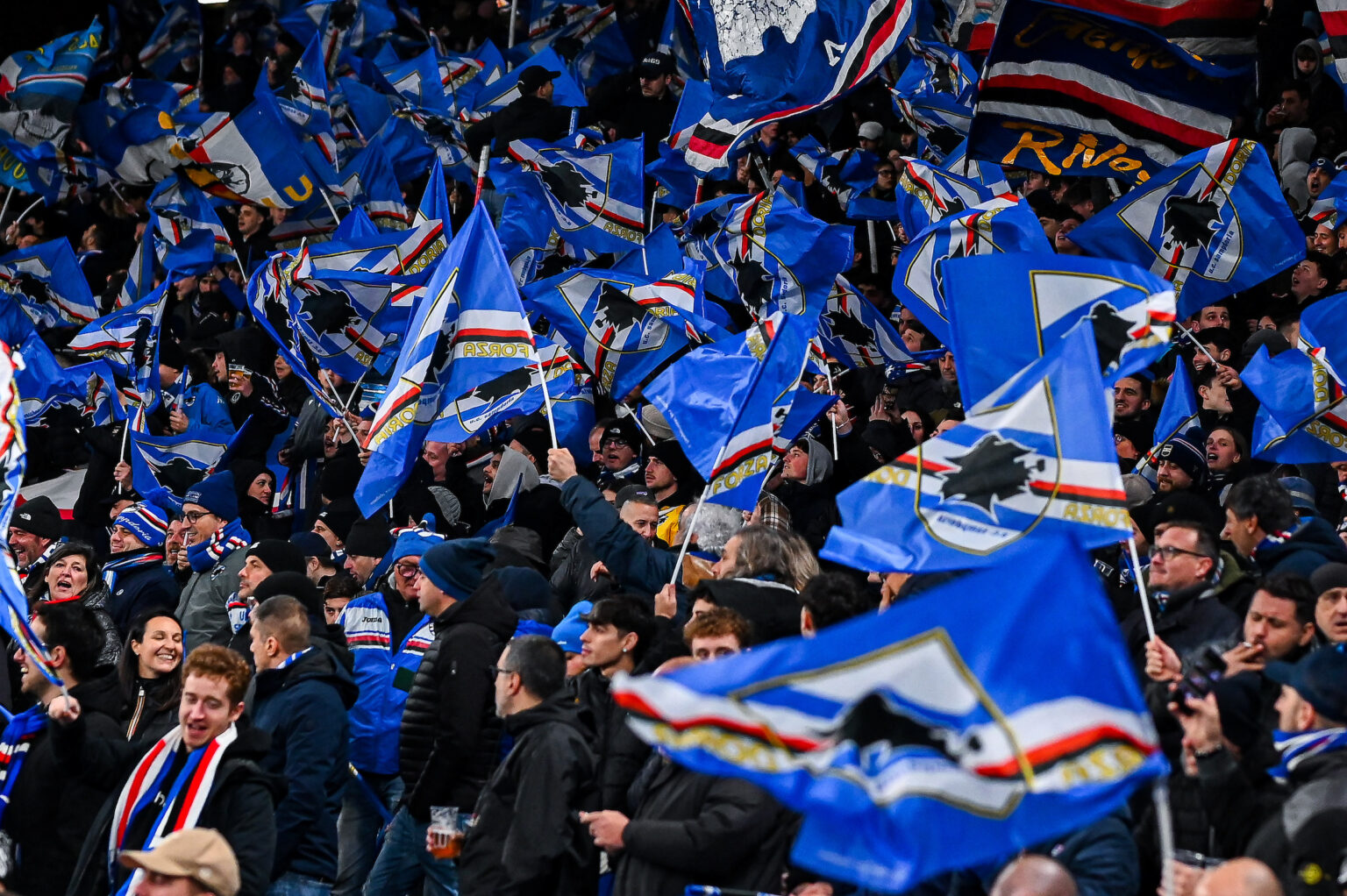 Dazn Catanzaro Sampdoria divano