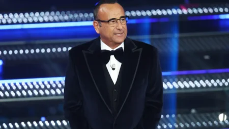 Festival di Sanremo 2026, è arrivato nel l’annuncio di Carlo Conti: il prossimo conduttore sarà… Festival di Sanremo 2026 Carlo Conti