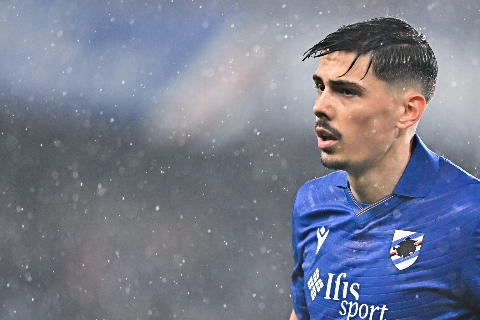 Sampdoria, nuovo problema al polpaccio per Dennis Hadzikadunic: ecco quando farà gli esami. Le condizioni