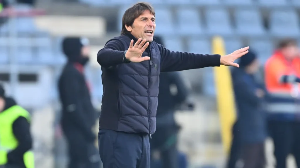 Panchina Italia, Secolo XIX: Antonio Conte supera Roberto Mancini? La situazione