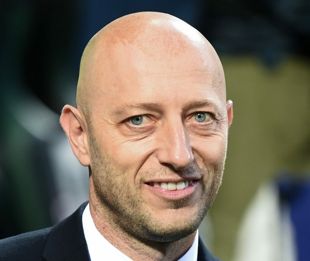 SOCIAL – Sampdoria, dal logo degli ottant’anni a Mutarelli vice: la contestazione dei tifosi continua