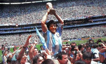 Mondiale 2026, si torna allo stadio Azteca che fu teatro della partita del Secolo e dello storico goal di Diego Maradona Mondiale 2026 Azteca Secolo Maradona