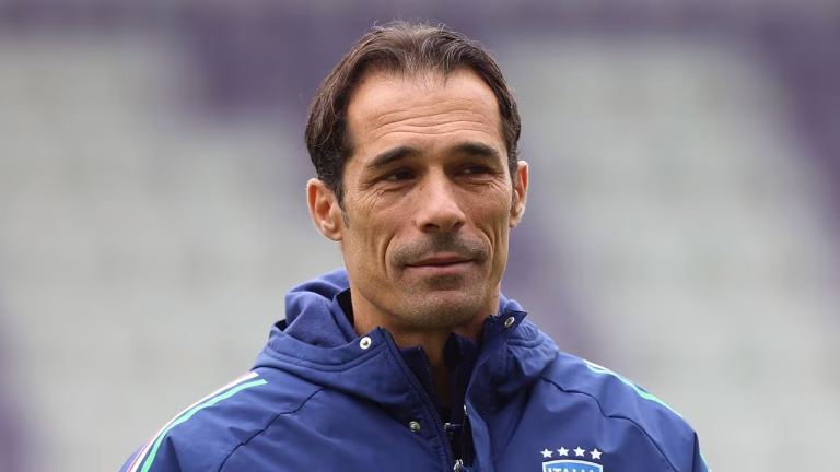 Panchina Sampdoria, colpo di scena: scelto Bernardo Corradi