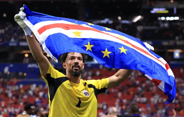 Mondiale 2026, sono tante le Nazionali che con i loro stemmi morderanno la competizione. La storia Mondiale 2026 Nazionali