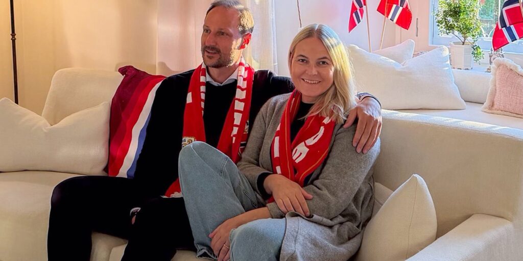 Mondiale 2026, la festa sfrenata dei reali di Norvegia. Il racconto Mondiali 2026 Norvegia reali