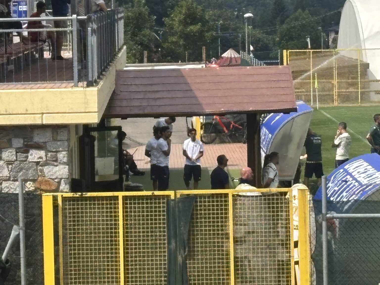 FOTO – Ritiro Sampdoria Ponte di Legno. È arrivato Americo Branco. Subito colloquio con Lorenzo Ariaudo