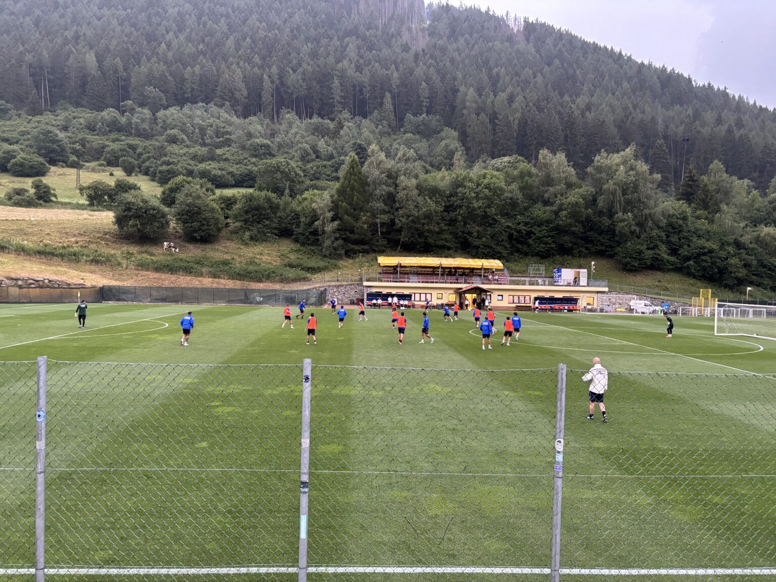 Ritiro Sampdoria Ponte di Legno, pomeriggio bagnato tra tattica e alta intensità. Il racconto