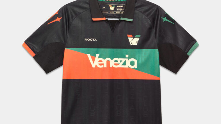Venezia, la nuova maglia diventa un’opera d’arte. La presentazione è spettacolare