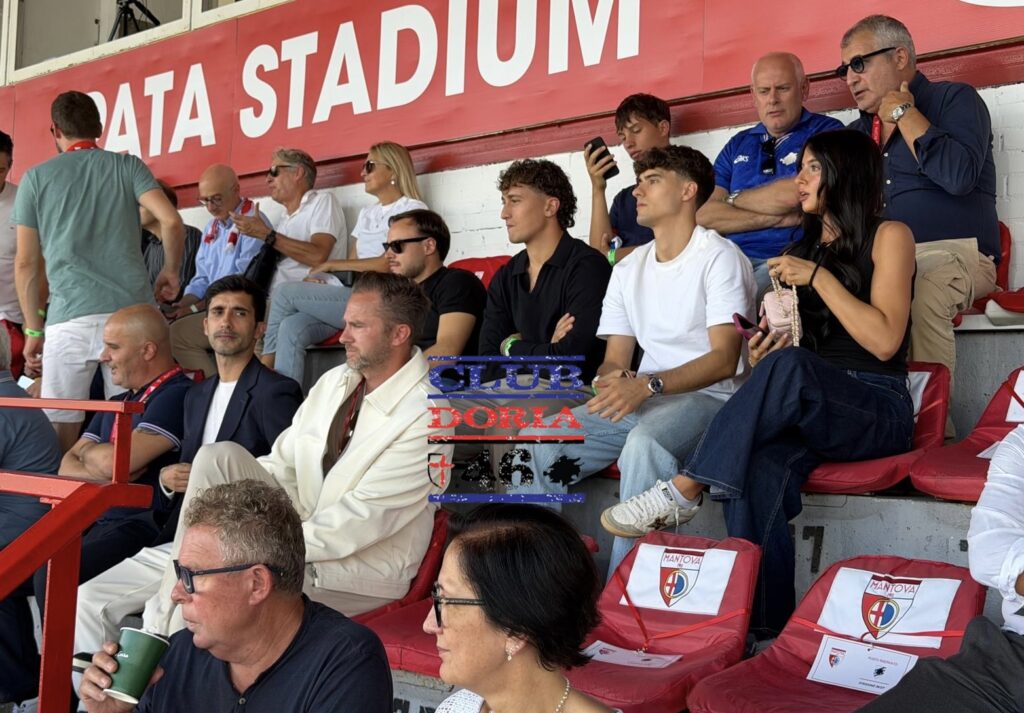 Mantova-Sampdoria, Salvatore Esposito contestato fuori dal Danilo Martelli. Cosa è successo