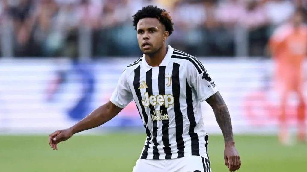 Juventus, Weston McKennie scatenato all’Oktoberfest