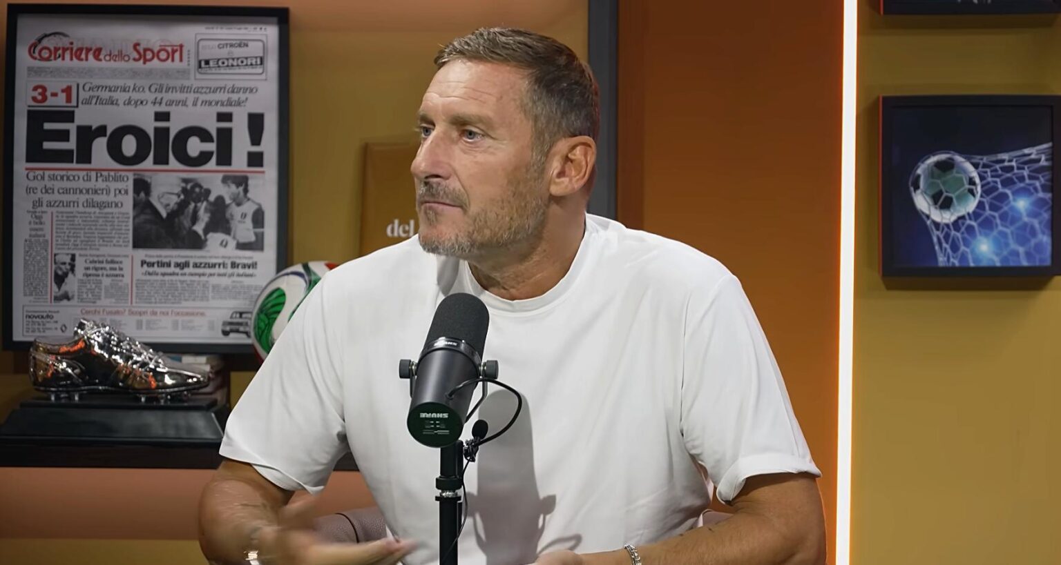 Francesco Totti parla della sua somiglianza con Roberto Mancini: Si per gli assist ma sui goal… Totti Mancini goal