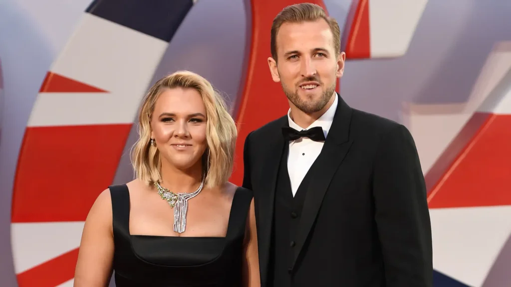 Pallone d’Oro dietro al successo di Harry Kane, c’è Katie…