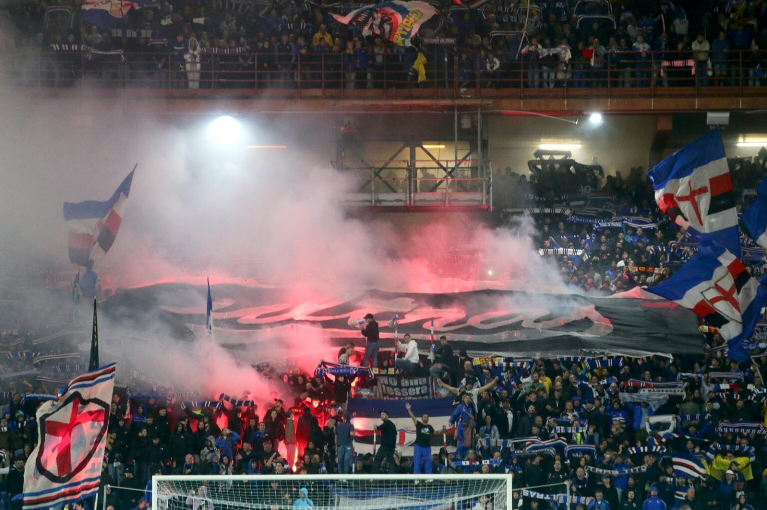 Sampdoria La Sud tifosi
