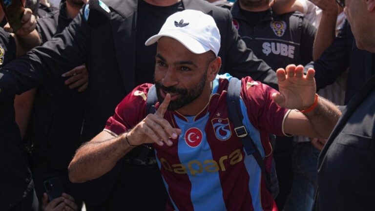 Turchia Besiktas Vlahovic Trabzonspor Salah